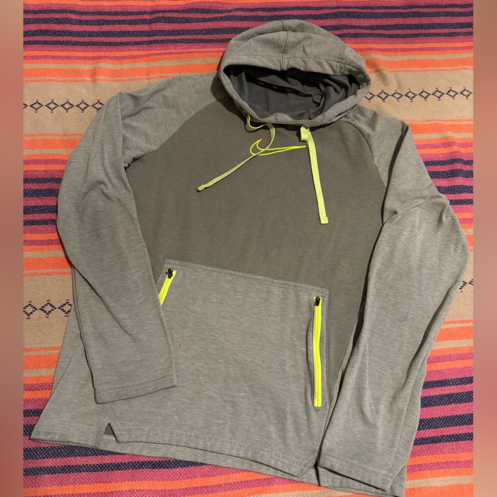 ❕EUC❕Nike Men’s Hodie
